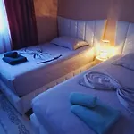 Guest Guri Quarto em Acomodações Particulares *