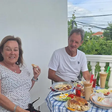 Guest Guri * Široka