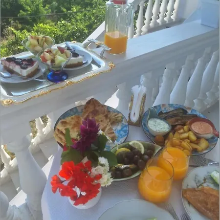 Проживание в семье Guest Guri *